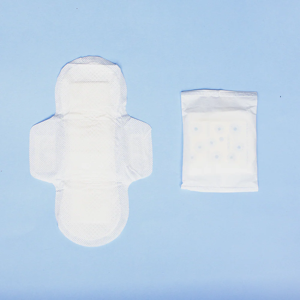 Natracare Ultra Organic Pads with Wings – Regular – 14 pack - Image 3